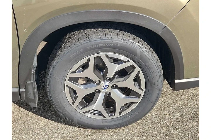 $26995 : Subaru Forester 2023 AWD Pre image 8