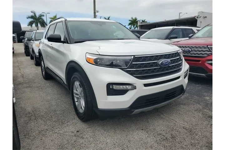 $25990 : Ford Explorer 2023 XLT 4dr S image 2