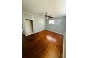 $1000 : Spacious kitchen cabinets home thumbnail