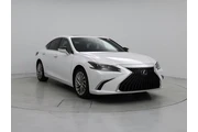 Lexus ES 300h 2022 Luxury 4d en Reno