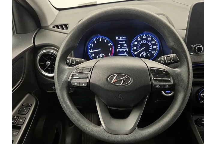 $19998 : Hyundai KONA 2023 SEL 4dr Cr image 10