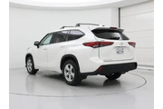 $29998 : Toyota Highlander 2021 AWD L thumbnail