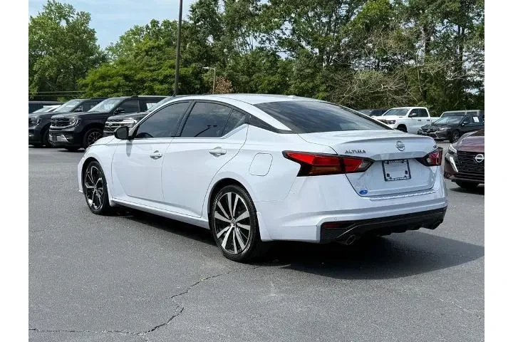 $19299 : Nissan Altima 2023 2.5 SR 4d image 6