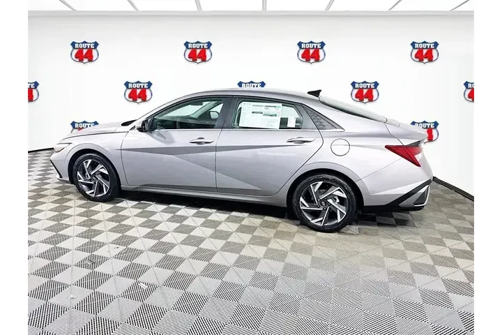 $18720 : Hyundai ELANTRA 2025 Limited image 6