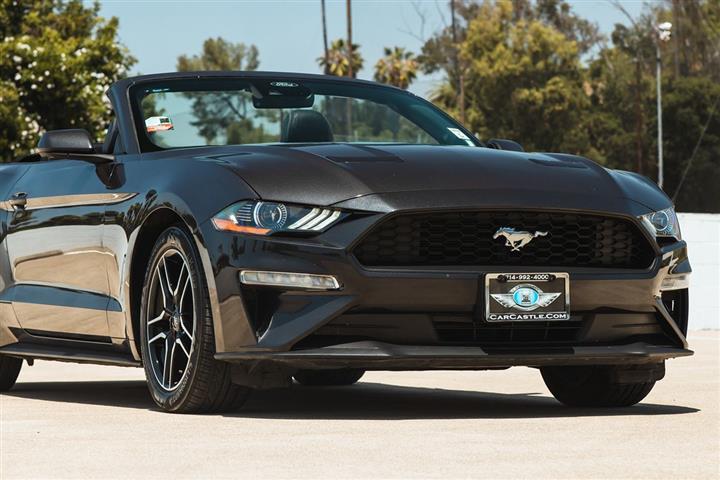 2022 Mustang EcoBoost Premium image 10