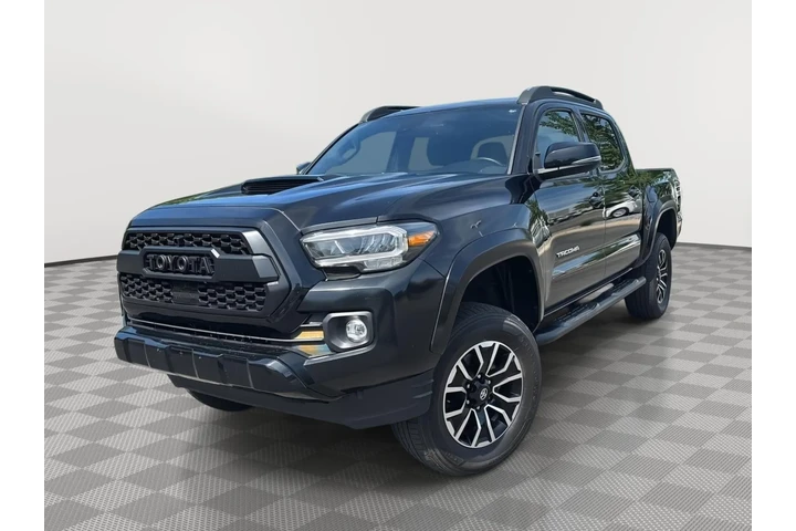 $31296 : Silver Certified 2022 Tacoma image 1