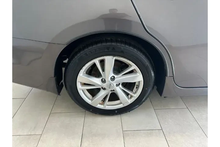 $11990 : Nissan Altima 2015 2.5 SL 4d image 8
