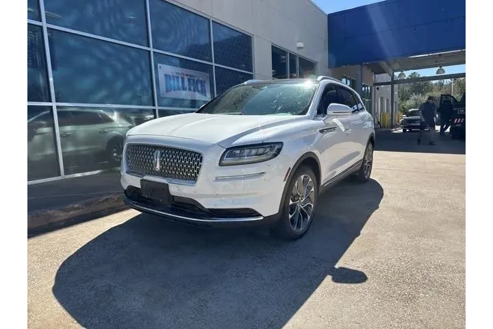 $30988 : Lincoln Nautilus 2022 Reserv image 4