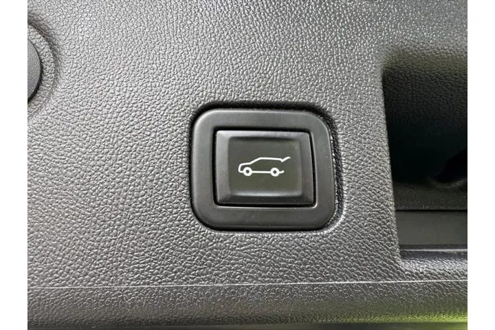 $13766 : Chevrolet Equinox 2020 4x4 P image 8