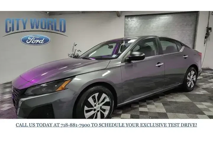 $20194 : Nissan Altima 2025 2.5 S 4dr image 4