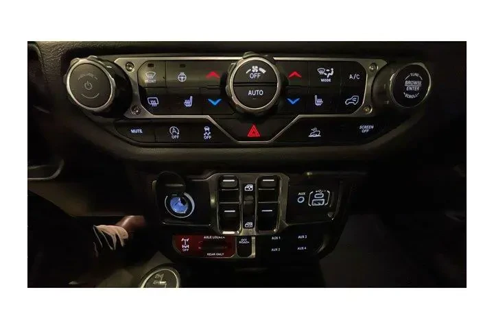 $36990 : Jeep Wrangler 2024 4x4 Sport image 1