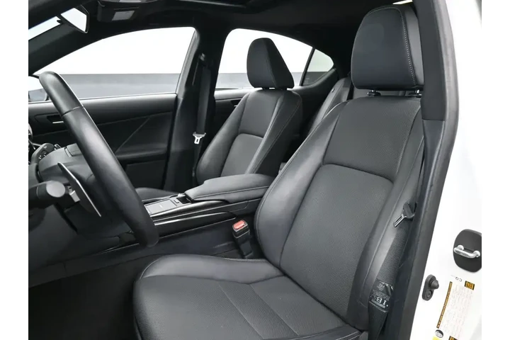 $38891 : Lexus IS 350 2024 F SPORT De image 10