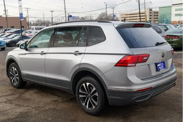 $17500 : Volkswagen Tiguan 2022 AWD S image 5