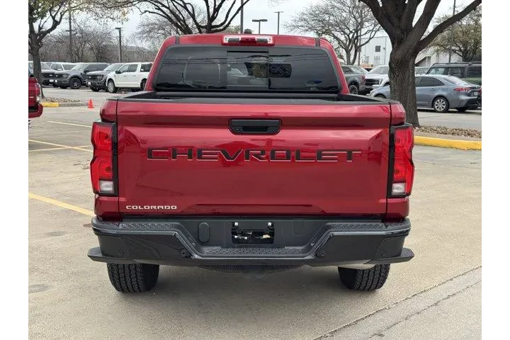 $39999 : Chevrolet Colorado 2024 4x4 image 8