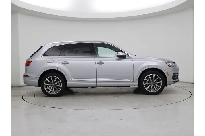 $31998 : Audi Q7 2019 AWD quattro SE image 7
