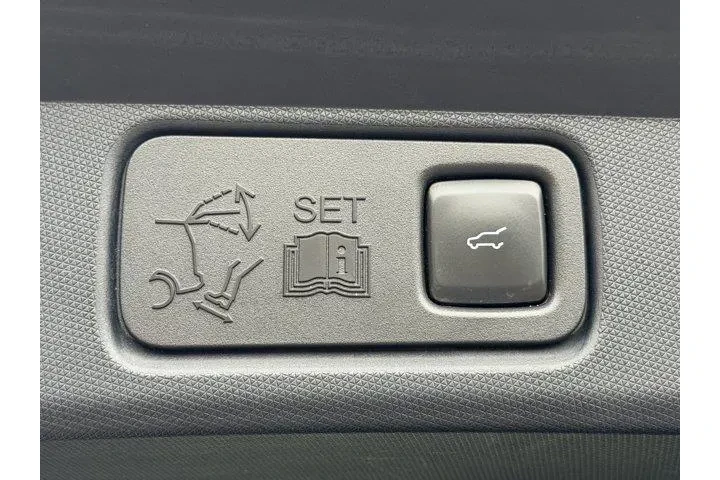 $27995 : Ford Mustang Mach-E 2021 AWD image 9