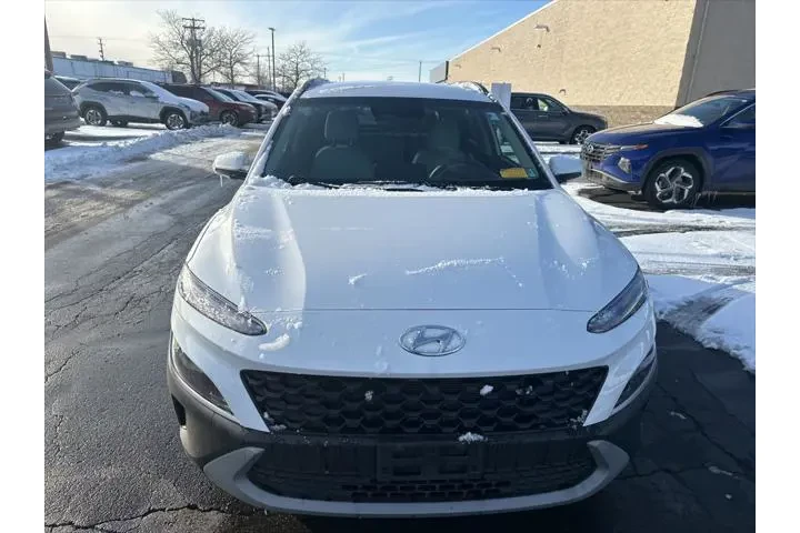 $20933 : Hyundai KONA 2023 AWD SEL 4d image 7