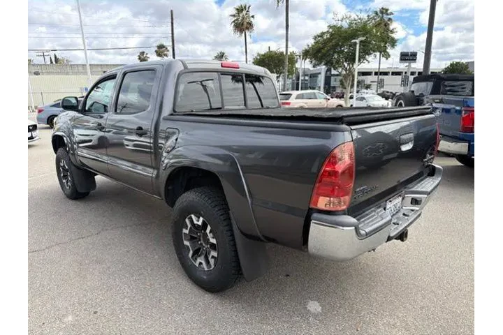 $21227 : Toyota Tacoma 2015 4x2 PreRu image 5