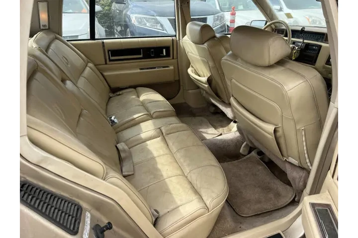 $2500 : 1987 DeVille image 10