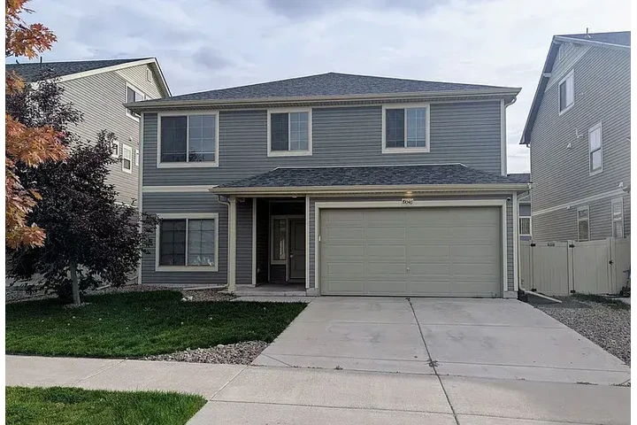 $2000 : HOUSE FOR RENT IN DENVER CO image 1