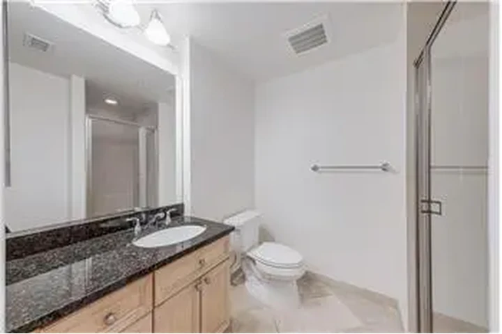 $2995 : Rental property with 1 bedro image 5