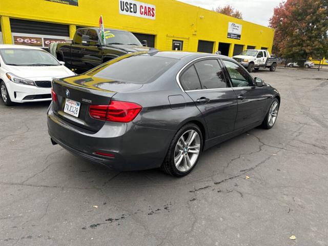 $14395 : 2017 BMW 3 Series 330i image 6