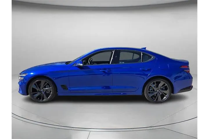 $25987 : Genesis G70 2023 2.0T 4dr Se image 3
