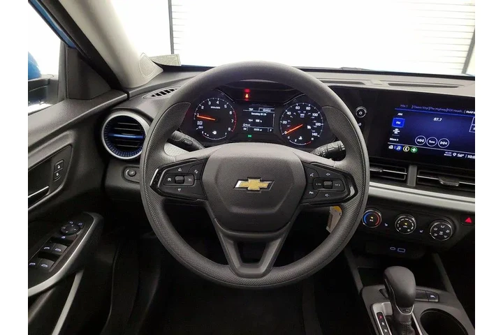 $20998 : Chevrolet Trax 2025 LS 4dr C image 10