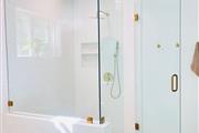 Vidrios rotos y shower door thumbnail