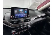 $18621 : Nissan Altima 2023 2.5 SV 4d thumbnail