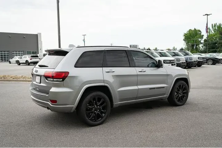 $22999 : Jeep Grand Cherokee 2021 4x2 image 10