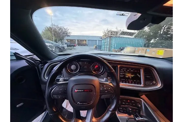 $33900 : Dodge Challenger 2019 R/T Sc image 5