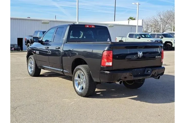 $19552 : Ram 1500 2017 4x4 Express 4d image 3