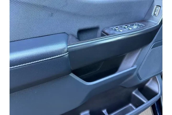 $37990 : Ford F-150 2023 4x4 XL 4dr S image 10