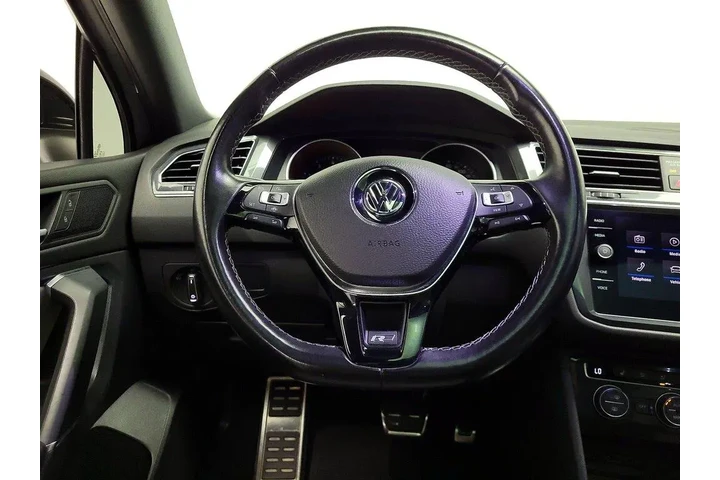 $17998 : Volkswagen Tiguan 2020 SE 4d image 10