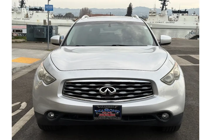 $9988 : 2009 FX35 image 3