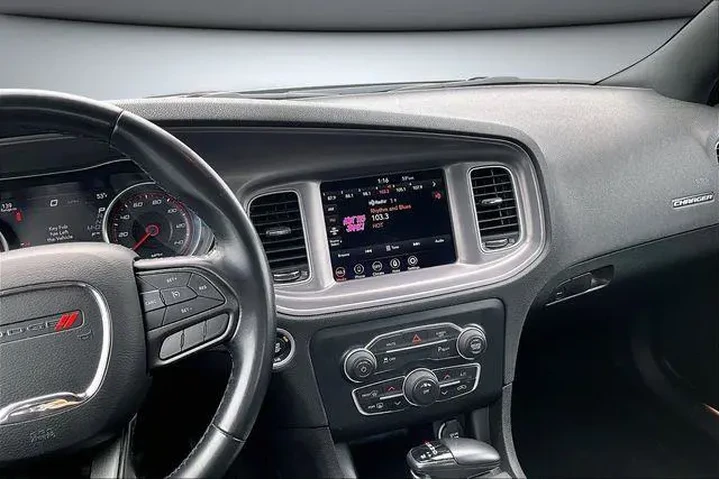 $21500 : Dodge Charger 2023 SXT 4dr S image 9