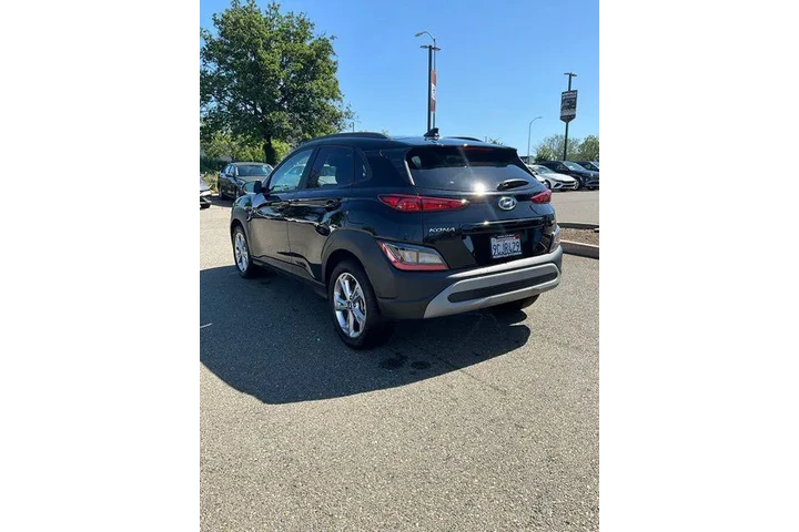 $18998 : Hyundai KONA 2022 AWD SEL 4d image 4