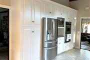 SHEVO CUSTOM KITCHEN CABINET thumbnail 4