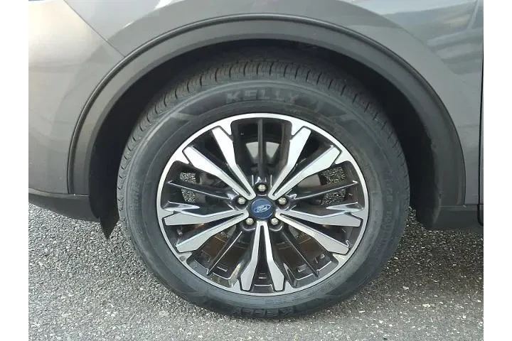 $18997 : Ford Escape 2022 AWD SE 4dr image 10