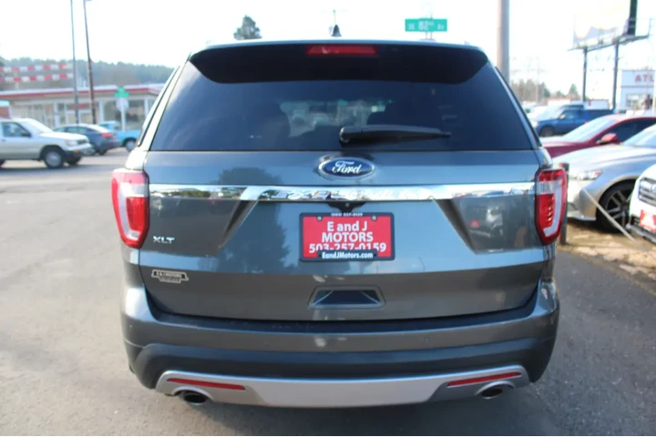 $10995 : 2016 Explorer FWD 4dr XLT image 6