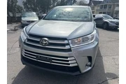 $18995 : 2017 Highlander LE Plus thumbnail
