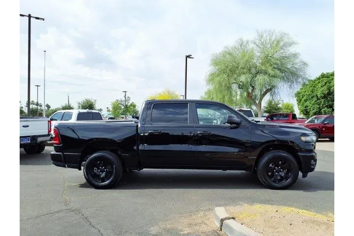 $39290 : Ram 1500 2025 4x4 Tradesman image 7