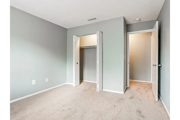 $1300 : House of grace image 7