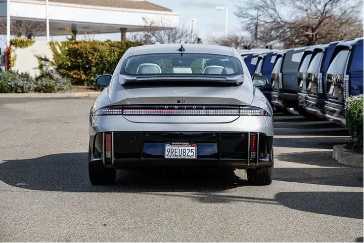 $31991 : Hyundai IONIQ 6 2025 AWD Lim image 3