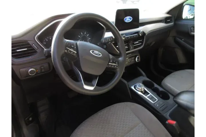 $14999 : Ford Escape 2021 SE 4dr SUV image 6