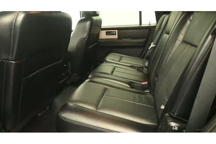 $18972 : Ford Expedition 2017 4x4 Lim image 10