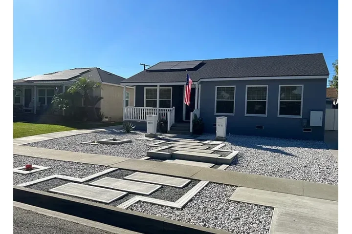 $1800 : ***RENTO CASA DUPLEX $1800.*** image 1