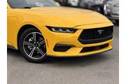$32972 : Ford Mustang 2024 EcoBoost 2 thumbnail