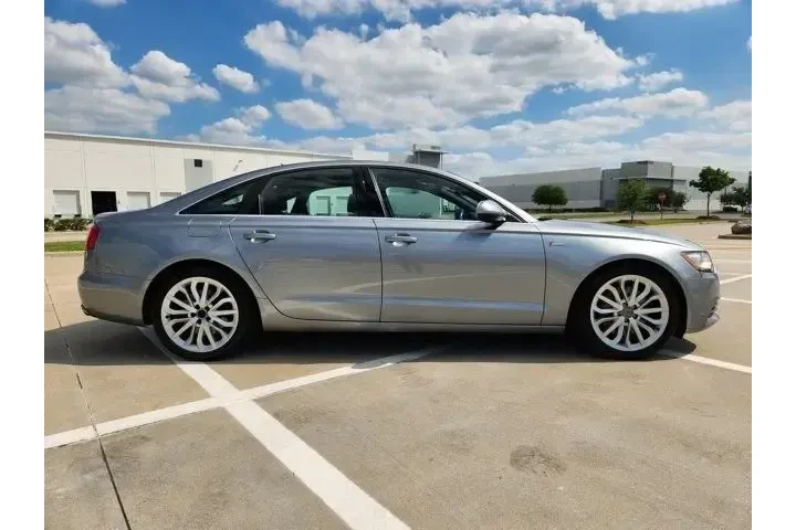 $11823 : Audi A6 2013 AWD 3.0T quattr image 4